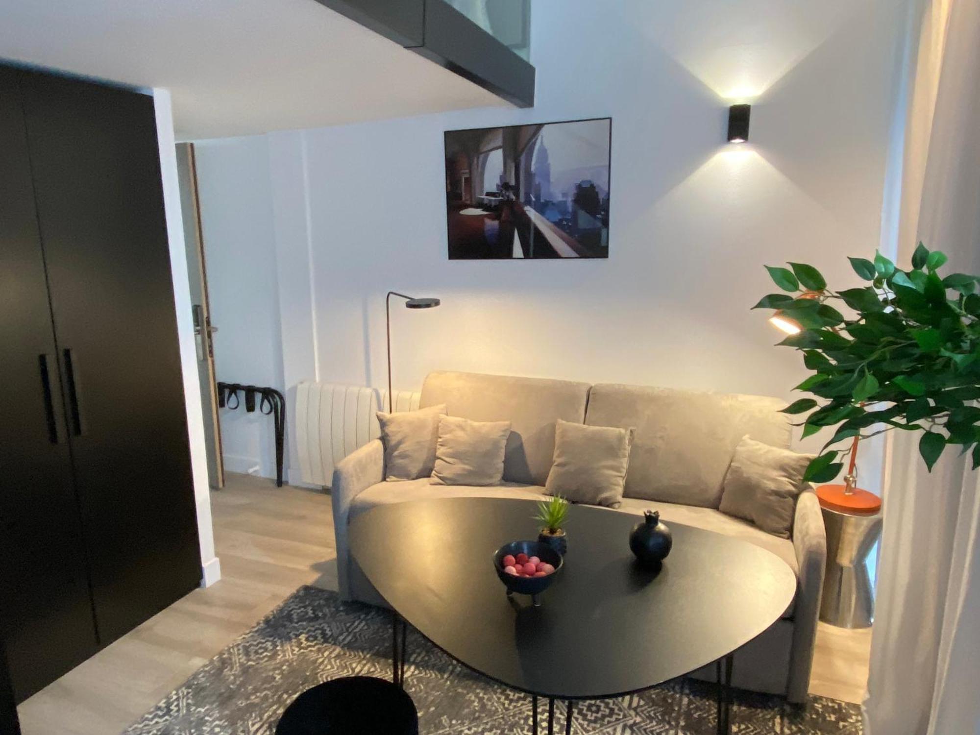 Apartment B0 Mini Loft Duplex 175blo-paris Convention *